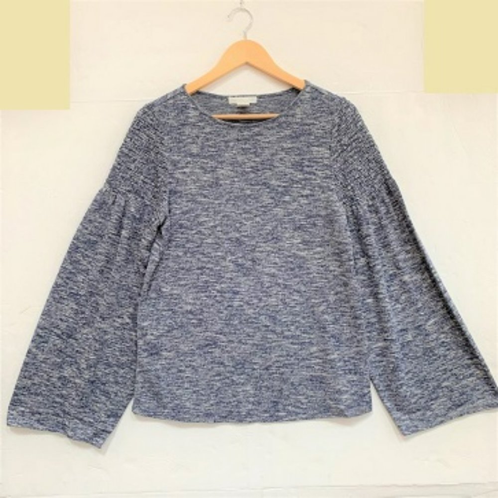 Design Hostory Long Sleeve Sweater Top